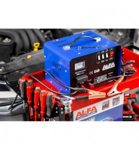 Cărucior Profesional de Atelier Kraftprofesional KP41: Organizare Robustă cu 3 Rafturi și Capacitate de 136 kg